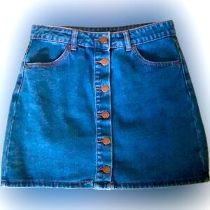 Forever 21 | NWOT denim mini skirt